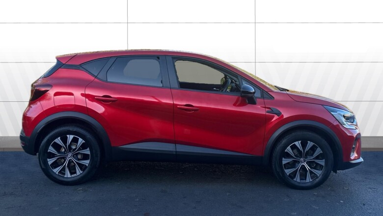 Renault Captur 1.3 Mild hybrid 140 Evolution 5dr Petrol Hatchback
